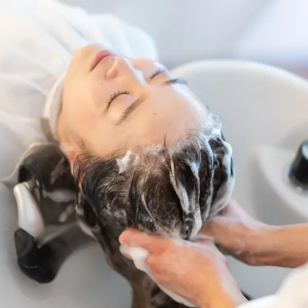 washing-your-hair-too-often-or-too-little