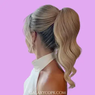 finger-raked-ponytail