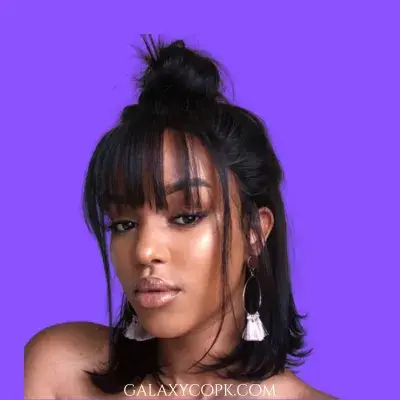 rounded-coif-with-long-bangs