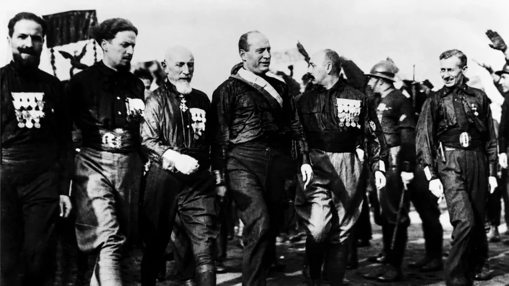 Fascisterne: Understanding Fascism, Its History, and Its Impact on Society 1 Fascisterne